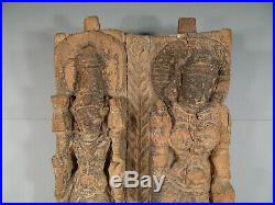 Ancien Bas Relief En Bois Sculpté Hindou Kmer / Femme Sculpture Ancienne Inde