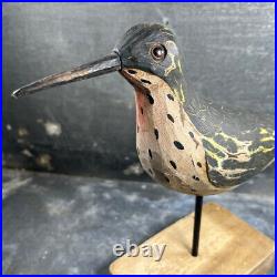 Ancien Leurre de Chasse oiseau Appelant en Bois Sculpté Polychrome. Milieu XXè