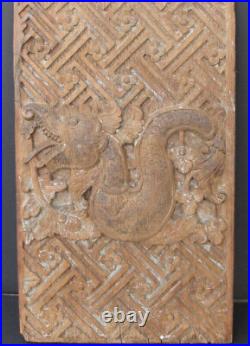 Ancien Panneau Dragon en Bois sculpté, Chine