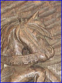 Ancien Tableau en Bois, Sculpté main en bas Reliefs Château Chevalier