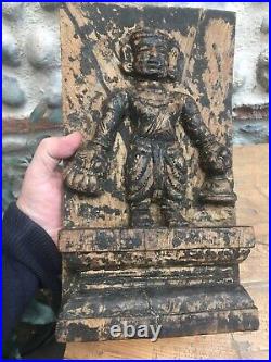 Ancien Très Belle Patine Sculpture Bois Sculpté Bas Relief Temple Asie Inde