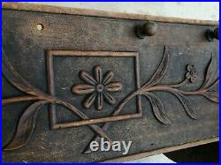 Ancien berceau IHS bois sculpté fleurs art populaire Savoie Cradle carved wood