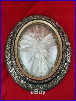 Ancien cadre ovale avec verre bombé 19e Napoléon III noir et doré 43,5 cm