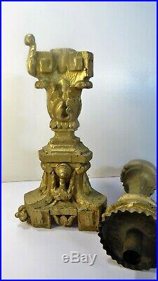 Ancien chandelier pique-cierge en bois doré sculpté XVIII siècle