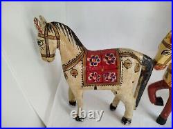 Ancien chevaux de mariage Ghodi en bois sculpté et peint à la main Indien