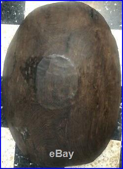 Ancien couffin de bébé sculpté en bois Madagascar Afrique 72,5 cm par 56 cm