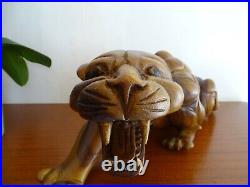 Ancien grand tigre en bois sculpté main Chine XIXème 55 cm x 20 cm