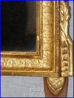 Ancien miroir Provençal en bois de tilleul sculpté doré époque Directoire 18 ème