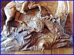 Ancien panneau de porte de meuble en bois sculpté-chasse au cerf -carved wood-