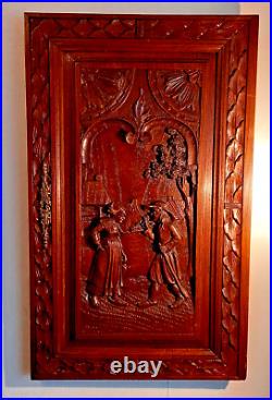 Ancien panneau porte de buffet bois sculpté décoration scène romantique