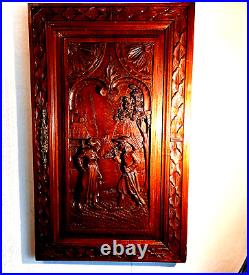 Ancien panneau porte de buffet bois sculpté décoration scène romantique