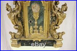 Ancien tabernacle baroque en bois doré sculpté du XVIIe siècle