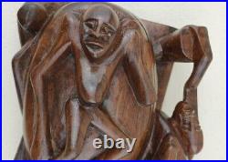 Ancienne Boîte sculptée en bois Afrique art des tribus nomades