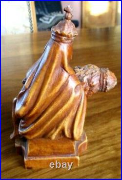 Ancienne Rare Pieta N. D de la pitié en bois plein finement sculpté Madone Christ