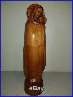 Ancienne Statue Vierge à l'enfant en bois sculpté, peint, Signé Eugène Quentric