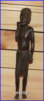 Ancienne figurine africaine en bois sculptée à la main