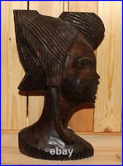 Ancienne figurine buste femme en bois sculpté à la main africaine