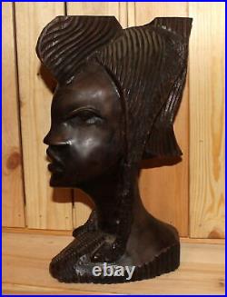 Ancienne figurine buste femme en bois sculpté à la main africaine