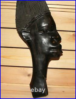 Ancienne plaque murale africaine en bois sculpté à la main portrait d'homme