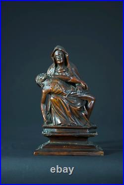 Ancienne statue religieuse Piéta Gothique Vierge de pitié bois sculpté Nord 16e