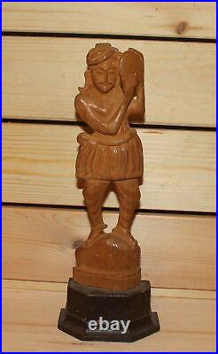 Ancienne statuette asiatique en bois sculpté à la main