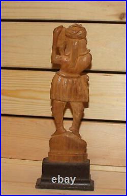 Ancienne statuette asiatique en bois sculpté à la main