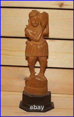 Ancienne statuette asiatique en bois sculpté à la main