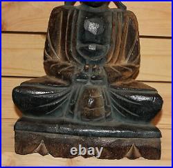 Ancienne statuette en bois sculpté à la main Gautama Buddha