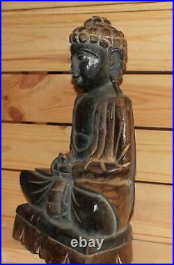 Ancienne statuette en bois sculpté à la main Gautama Buddha