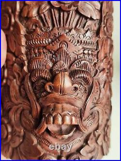 Belle ancienne paire de serre livre en bois sculpté bali statue karang boma sae