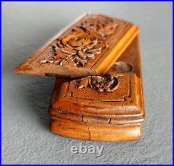 Belle tabatière Ancienne A Systeme En Buis Sculpte 19ème Snuff Box Carved Wood