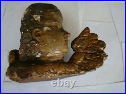 Bois sculpté, polychrome, très ancien, d'une tête d'homme #959#