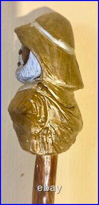 Canne ancienne bois pommeau sculpté d'une tête de marin pécheur art populaire