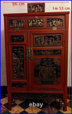 Chine Ancienne Cabinet Chinois Bois Personnages Sculptés Laqué Rouge & Or Ningbo