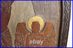 Christ en Croix sculpté sur bois ancien tableau sur bois sculpté