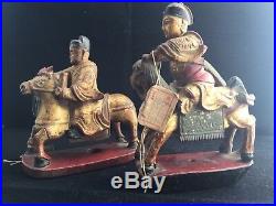 Deux Anciens Statues Chinois Chevaliers Bois Laqué Rouge Doré Sculpté