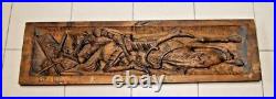 E1 Ancien bois sculpté Bataille croisade chevalier chasse