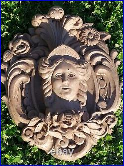 Fronton en Bois Sculpté Bas Relief Ancien Feuilles d'Acanthes Fleurs, Femme