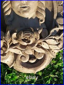 Fronton en Bois Sculpté Bas Relief Ancien feuilles d'acanthes fleurs femme