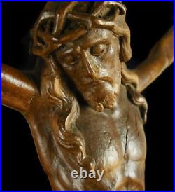Grand et ancien Christ sculpté en bois crucifix 50 cm 34 cm sculpture religieuse