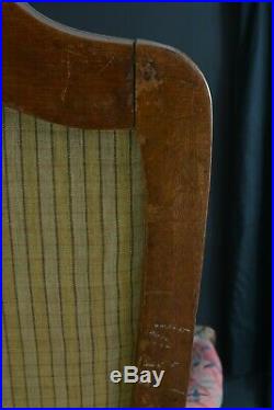 Grand fauteuil Ancien d'époque Louis XV Dos plat Bois sculpté sv. Jean Avisse