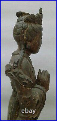 Grande Figure En Bois Sculpté Polychrome D'une Déesse Chinois Ancienne