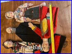 Important Lot de Marionnettes en bois sculpté du 19 -ème Siècle & Jouet Ancien