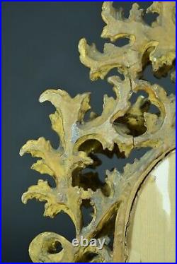 Important cadre Ancien en bois doré Baroque médaillon Italie 60 cm 19 ème