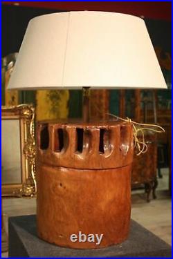 Lampe lustre lumière bois sculpté tissu couleur crème style ancien 900 décor