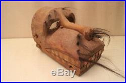Masque articulé ancien en bois sculpté Amérique Centrale