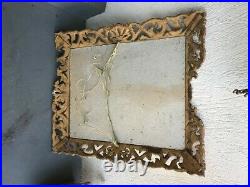 Miroir Ancien au Mercure en Bois Sculpté Doré à l or fin du XVIII eme Italien