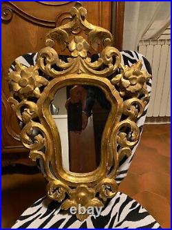 Miroir ancien, miroir bois doré, sculpté, stuc décor de fleurs, style Louis XV