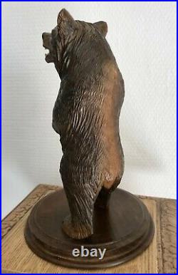 Ours en bois sculpté Forêt-Noire, ancien très beau pied de lampe, début XXème
