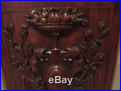 Paire de panneaux de portes anciens -blason-fleur sculpté massif- carved wood